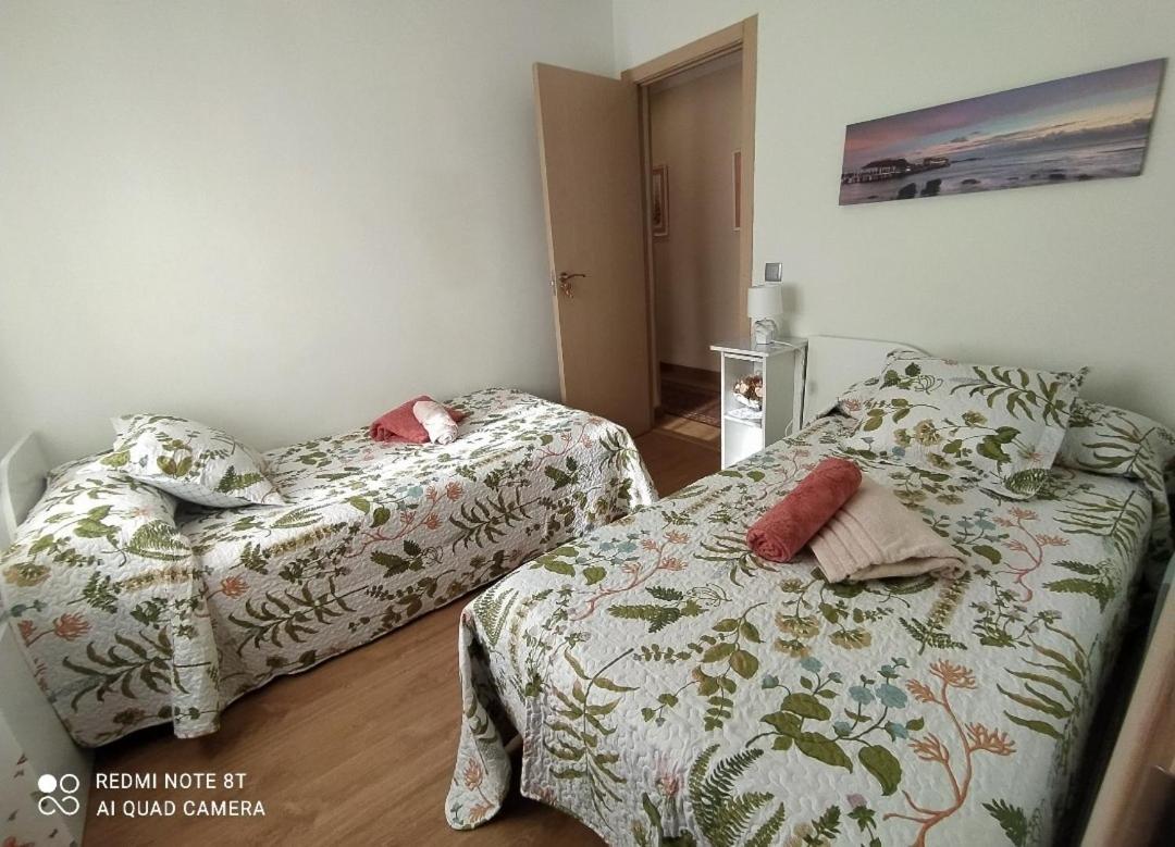 Gonzalo De Berceo 15 Apartment Logrono Luaran gambar
