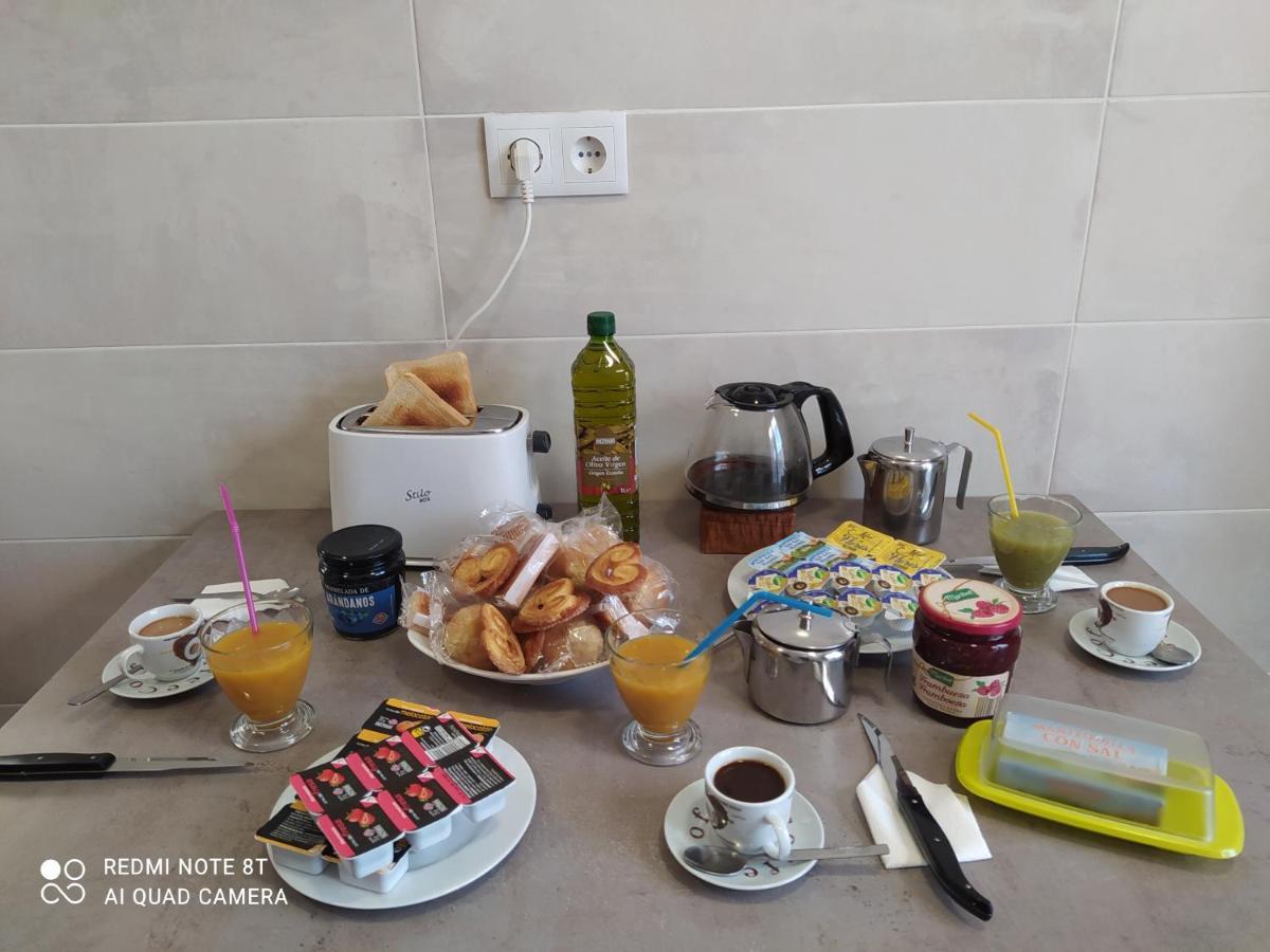 Gonzalo De Berceo 15 Apartment Logrono Luaran gambar