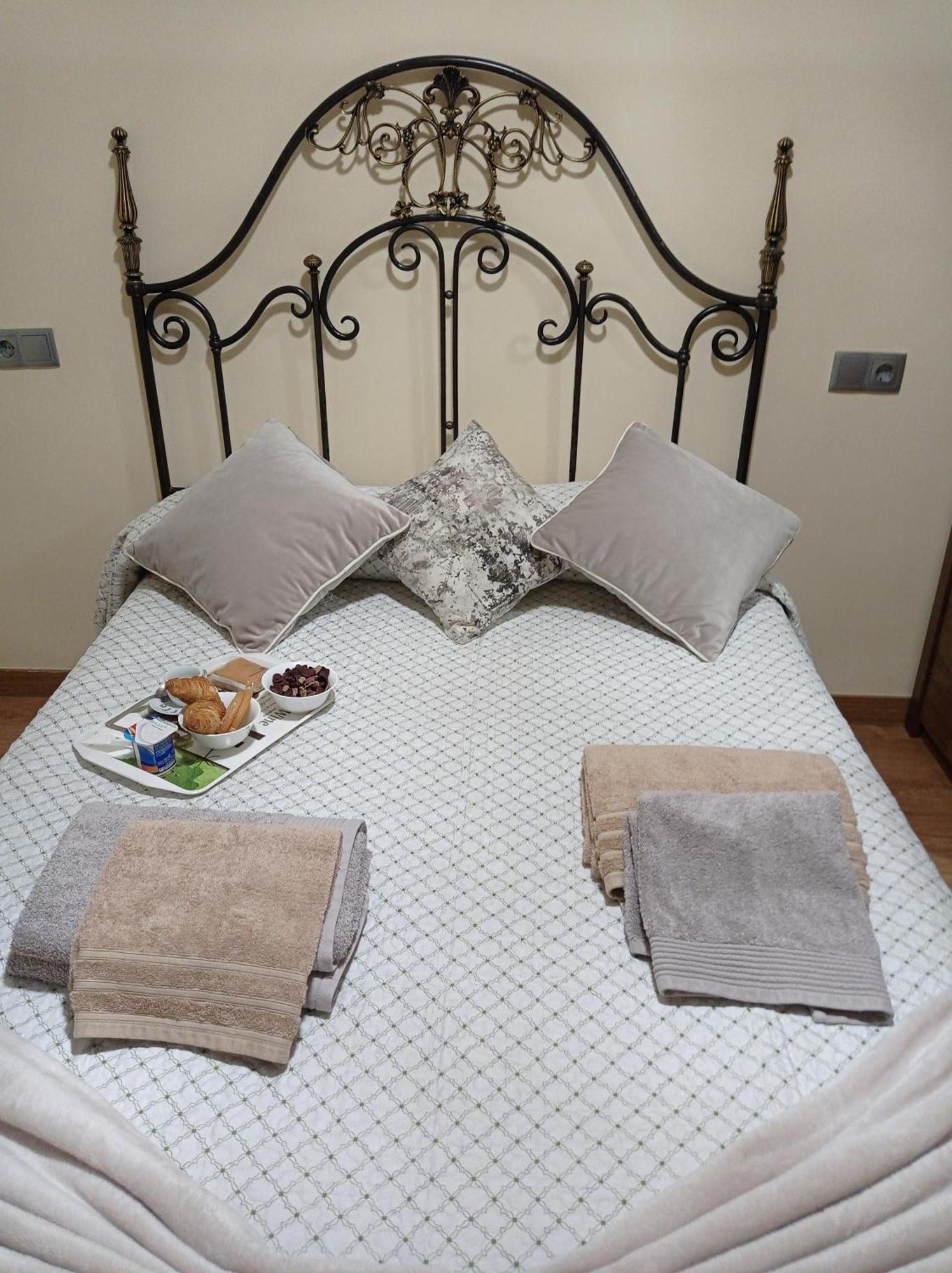 Gonzalo De Berceo 15 Apartment Logrono Bilik gambar