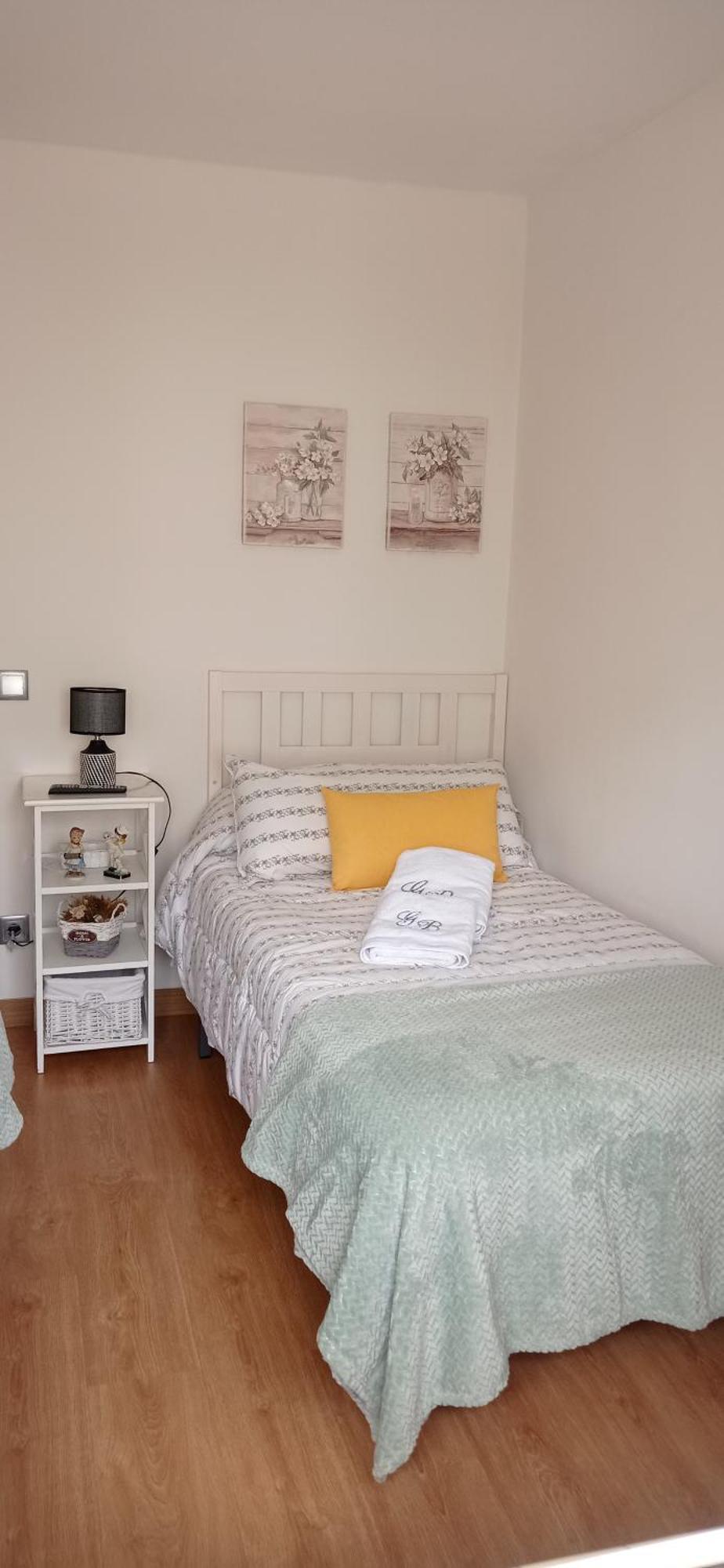 Gonzalo De Berceo 15 Apartment Logrono Luaran gambar